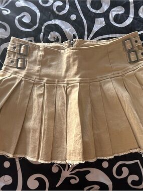 Madden Girl Tan Pleated Mini Skirt with Buckle Details